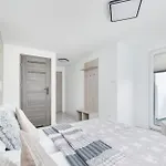 Jasne I Stylowe Apartamenty Z Balkonem W Kolobrzegu Blisko Plazy By Noclegi Renters