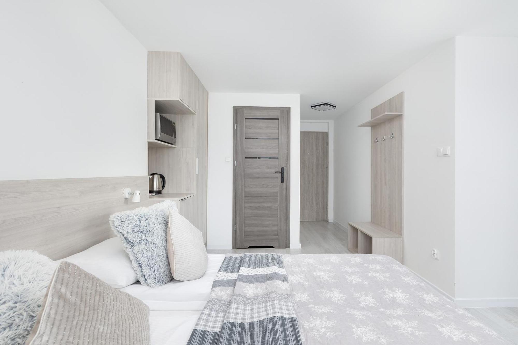 Apartment Jasne I Stylowe Z Balkonem W Kolobrzegu Blisko Plazy By Renters Kolberg