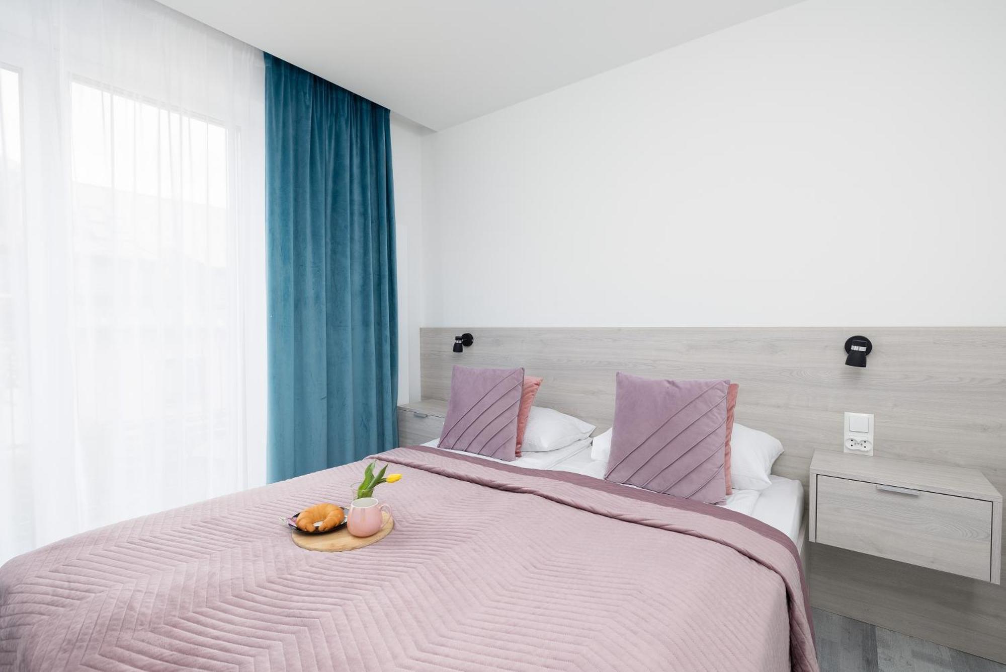 Jasne I Stylowe Z Balkonem W Kolobrzegu Blisko Plazy By Renters Apartment *