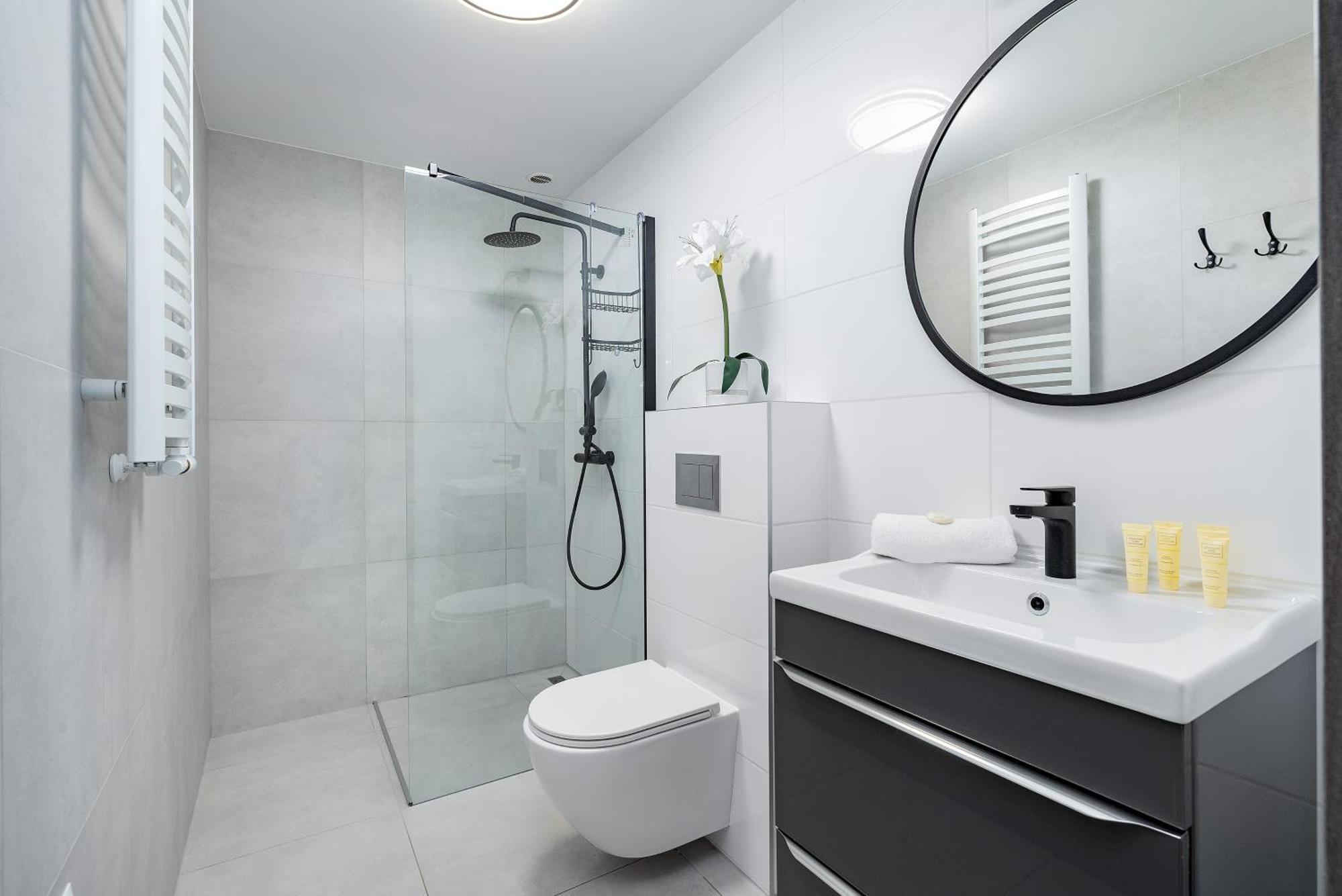 Apartment Jasne I Stylowe Z Balkonem W Kolobrzegu Blisko Plazy By Renters *