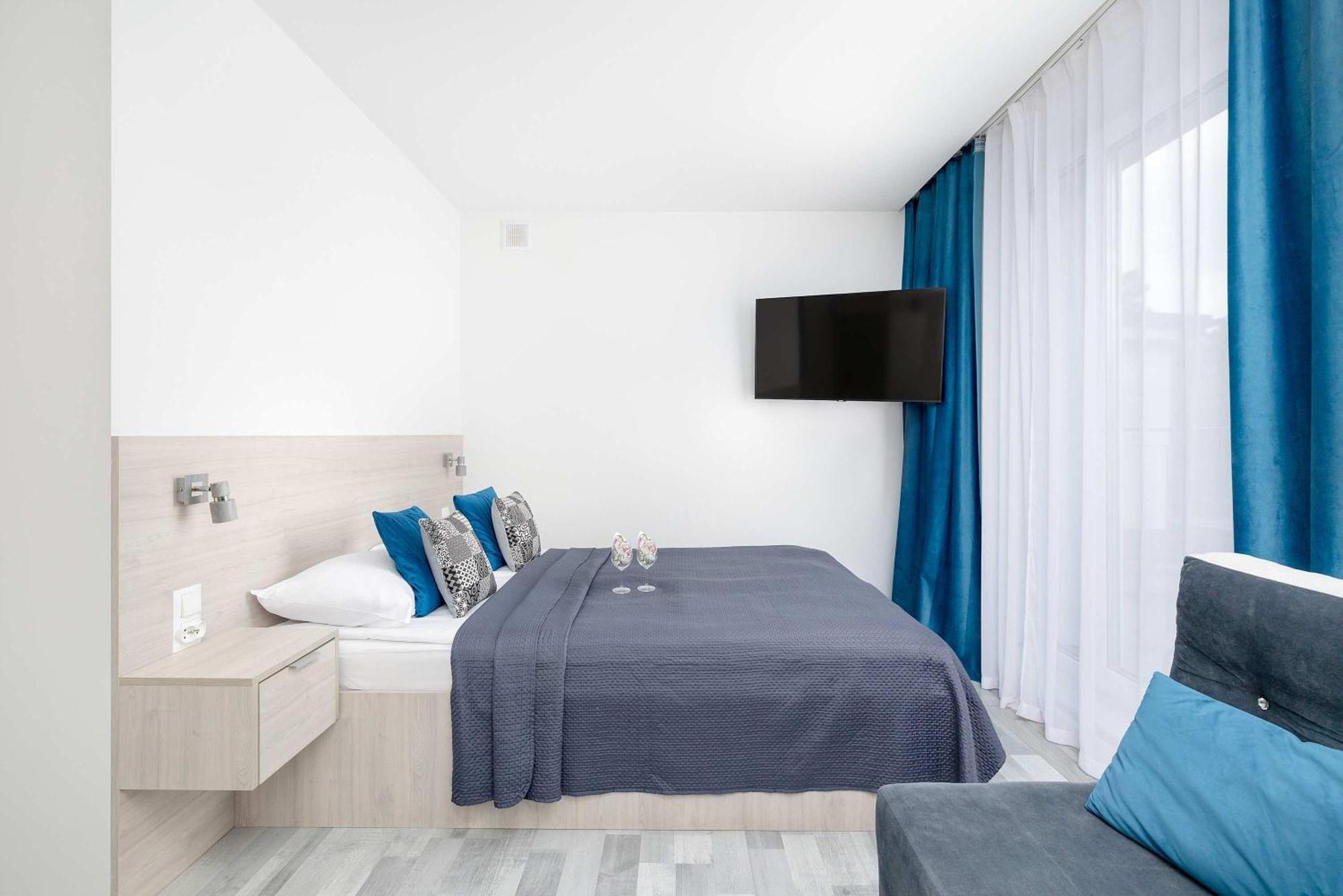 Jasne I Stylowe Z Balkonem W Kolobrzegu Blisko Plazy By Renters Apartment *