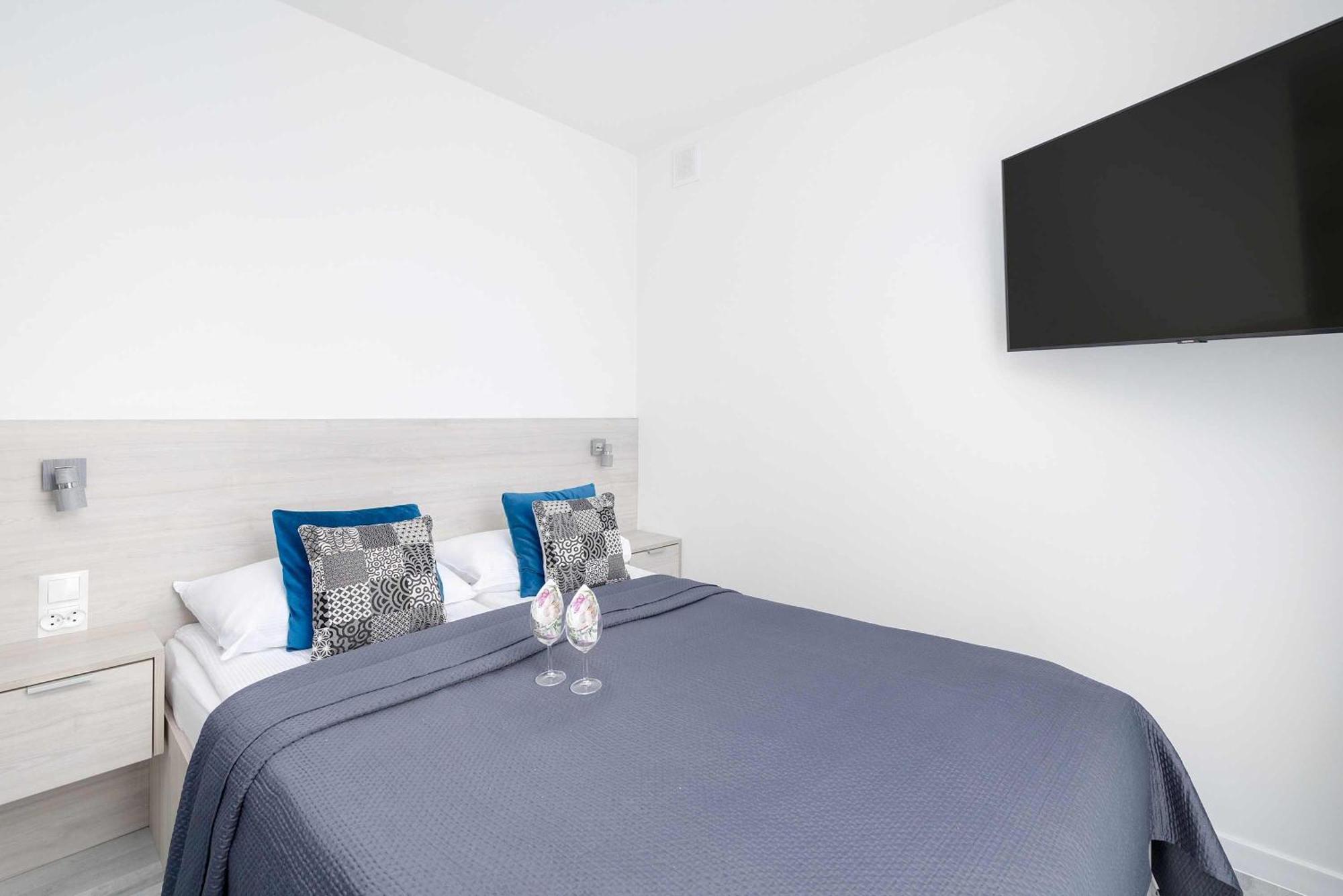 Jasne I Stylowe Z Balkonem W Kolobrzegu Blisko Plazy By Renters * Kolberg