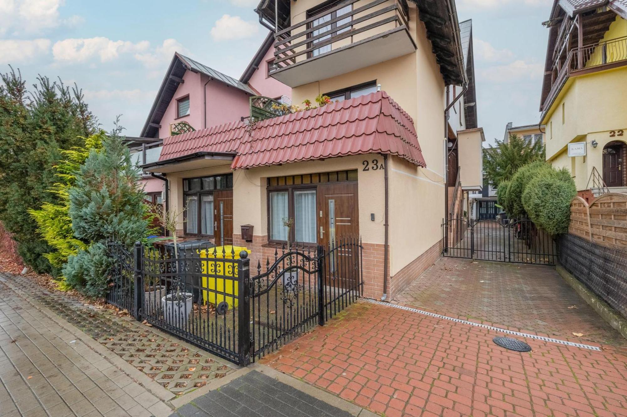 Jasne I Stylowe Z Balkonem W Kolobrzegu Blisko Plazy By Renters